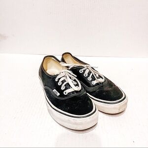 Black Sk8r lace up Sneakers SZ-6.5